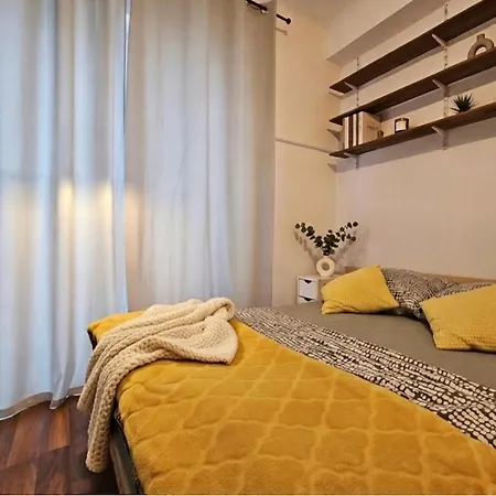 Two-room In Powisle Near Centre *