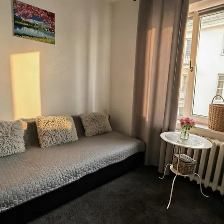 Two-room In Powisle Near Centre アパート