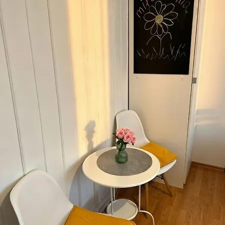 Two-room In Powisle Near Centre Lejlighed *